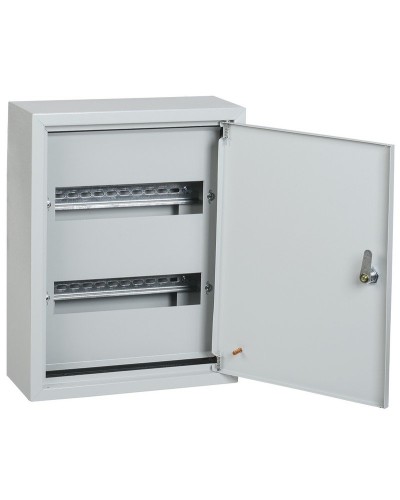 ЩРн-24з 395х310х120 IP31 GENERICA (MKM14-N-24-31-Z-G). Щит распределительный навесной с замком. GENERICA в Томске