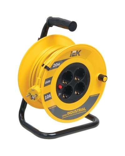 УК20 4 места, 20м (WKP15-16-04-20). Удлинитель на катушке Industrial. IEK в Томске
