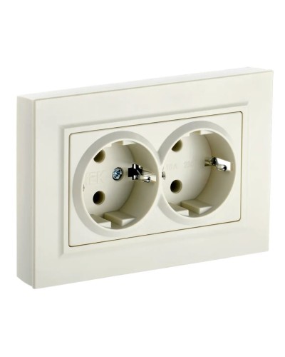Розетка 2-местная с з/к РС12-3-БрКр бежевый BRITE (BR-R21-16-K10-F). Розетка с заземлением без защитных шторок в сборе. IEK в Томске