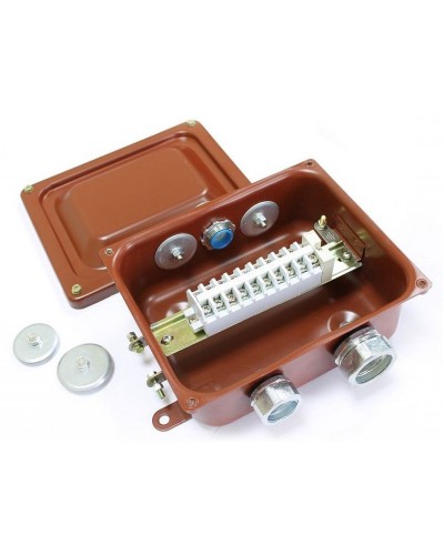 ККМА-10 У2 IP54 (zeta30372). Коробка клеммная металлическая с муфтами АТК для трубной электропроводки. ЗЭТА в Томске